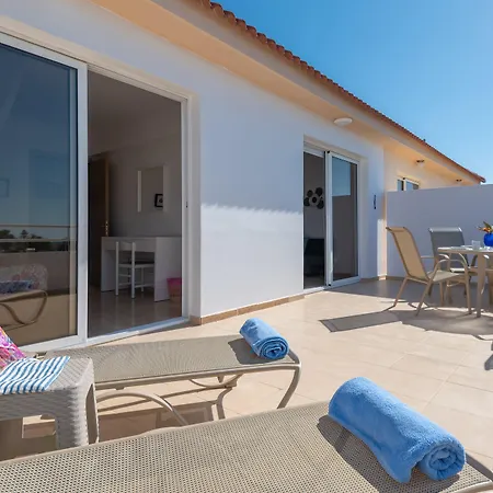 Apartamento Narcissos Nissi C16 *