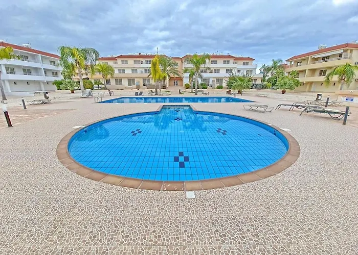 Narcissos Nissi C16 Apartamento